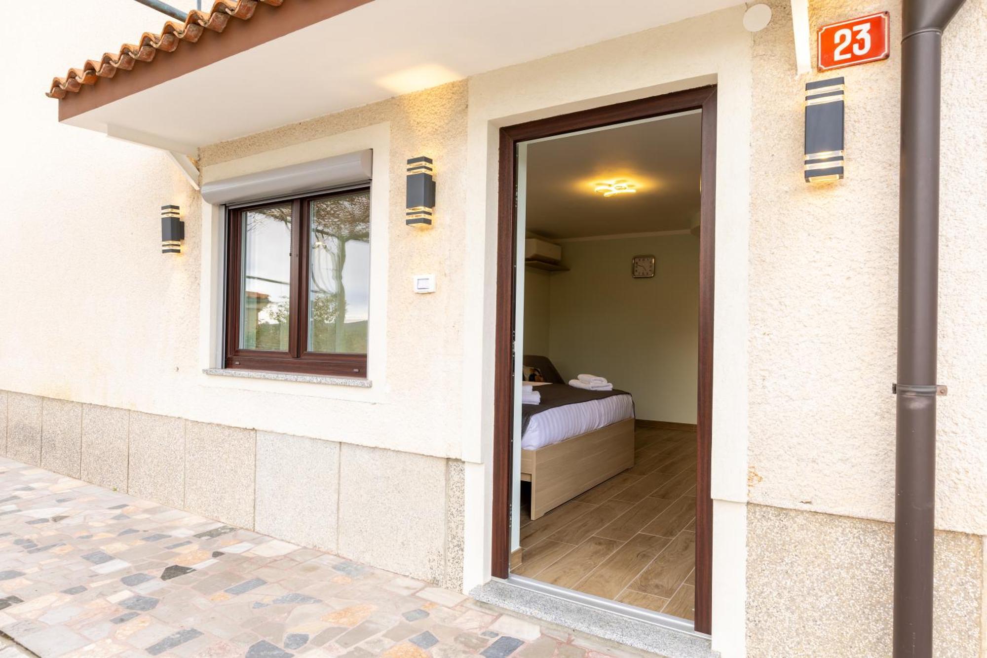 Adriatic Bay Apartment *